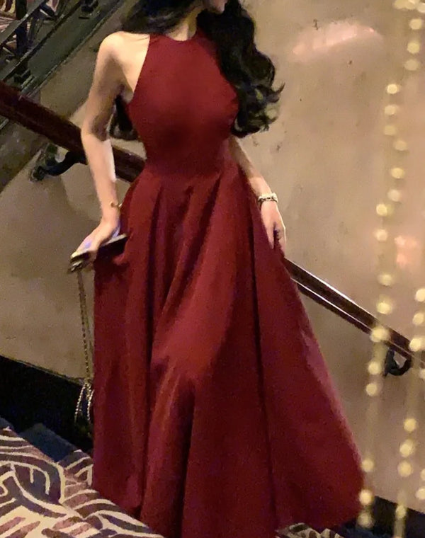 Elegant Sleeveless A-Line Midi Dress